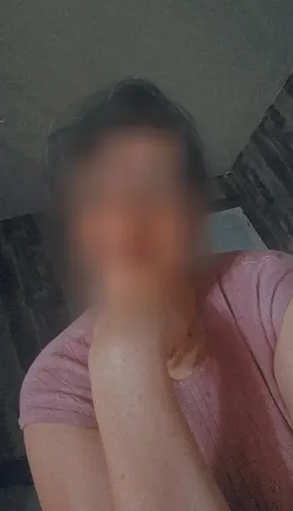 Catriona, 27