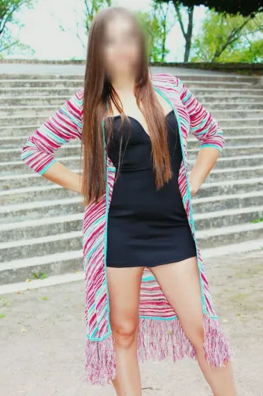 Claire, 30