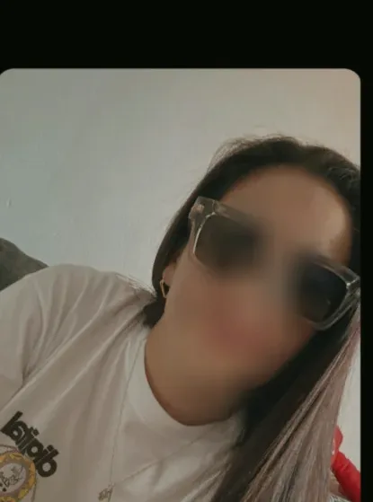 Ewa, 34