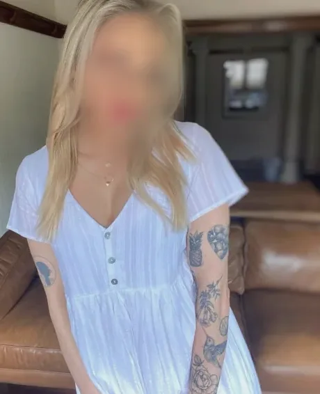 Rachel, 40